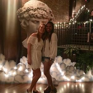 Meet your Posher, Carissa